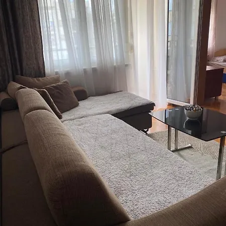 Apartament Lazar
